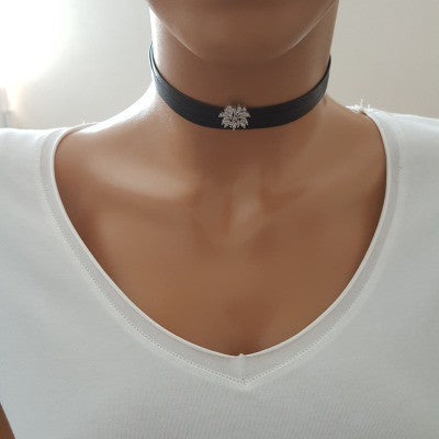 925K Sterling Silver Baguette Choker Necklace