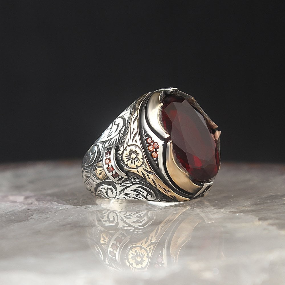 925 Sterling Silver Black Zircon Traditional Motif Men Ring